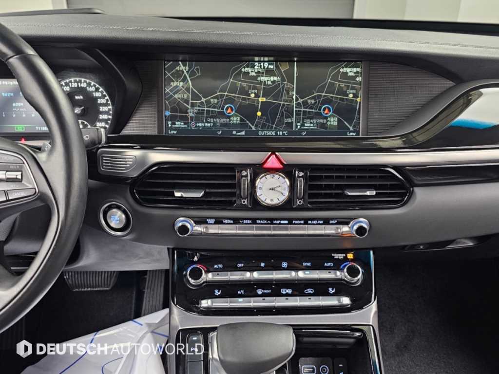 Genesis EQ900 — photo 14