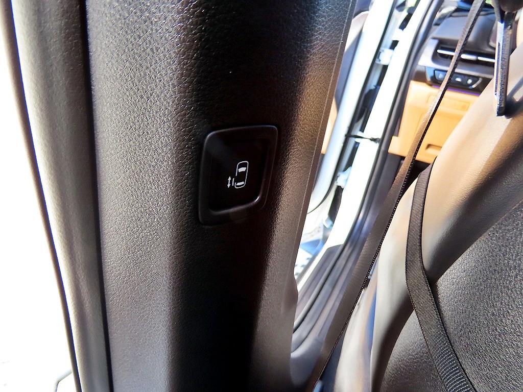 Kia Carnival — photo 15