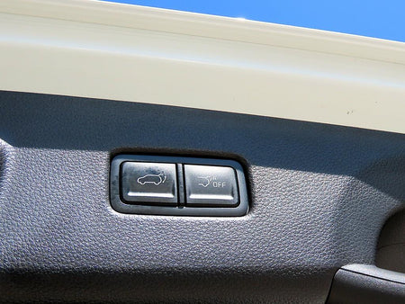 Kia Carnival — photo 17