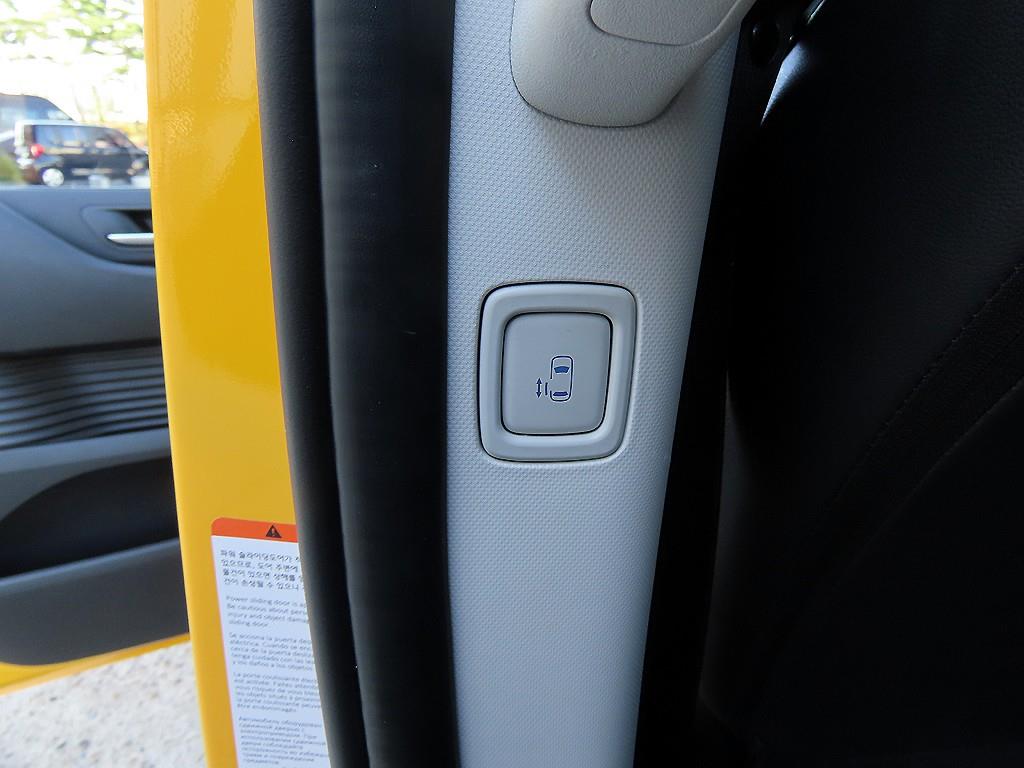 Hyundai Staria — photo 17