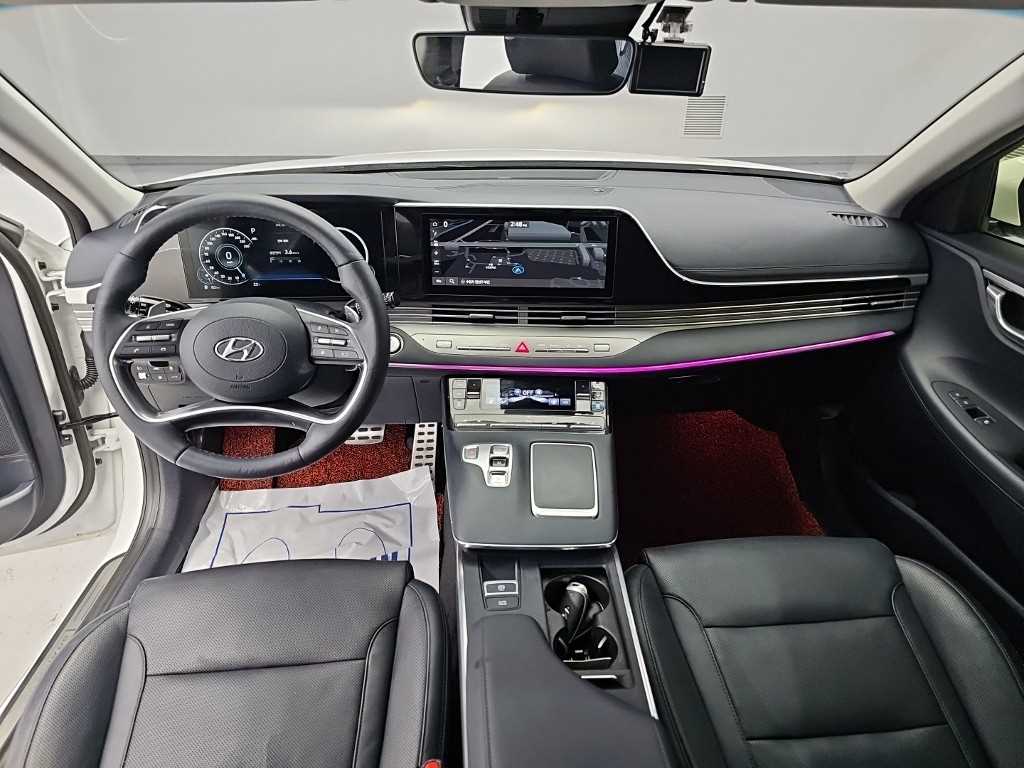 Hyundai Grandeur — photo 07