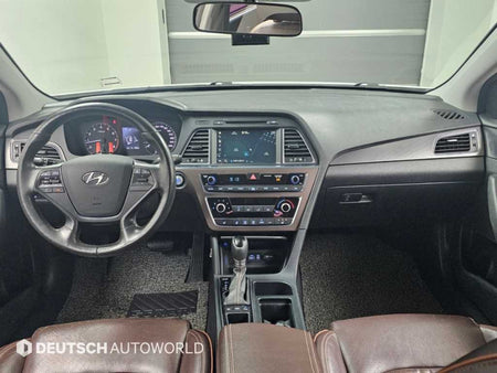 Hyundai Sonata — photo 07