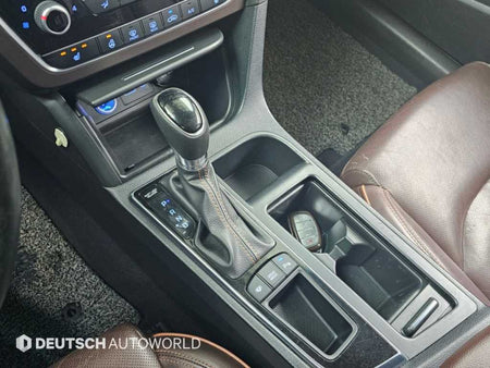 Hyundai Sonata — photo 09