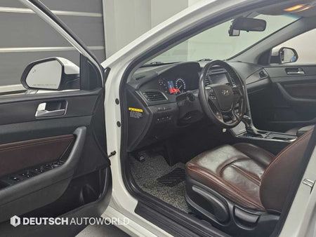 Hyundai Sonata — photo 11