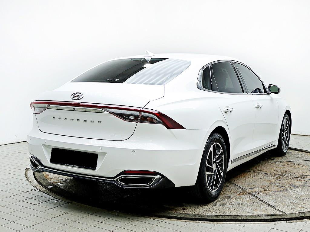 Hyundai Grandeur — photo 04