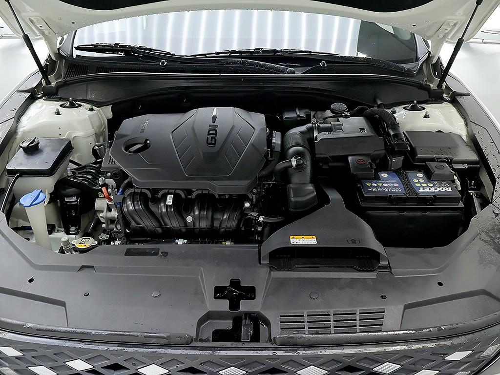 Hyundai Grandeur — photo 07