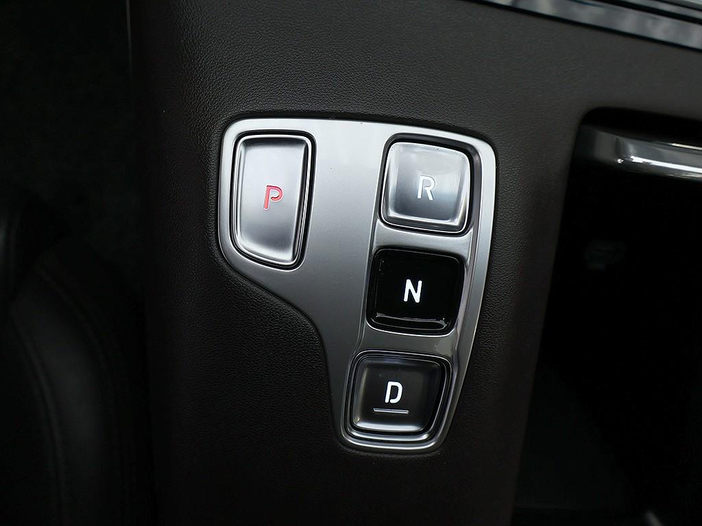 Hyundai Grandeur — photo 10