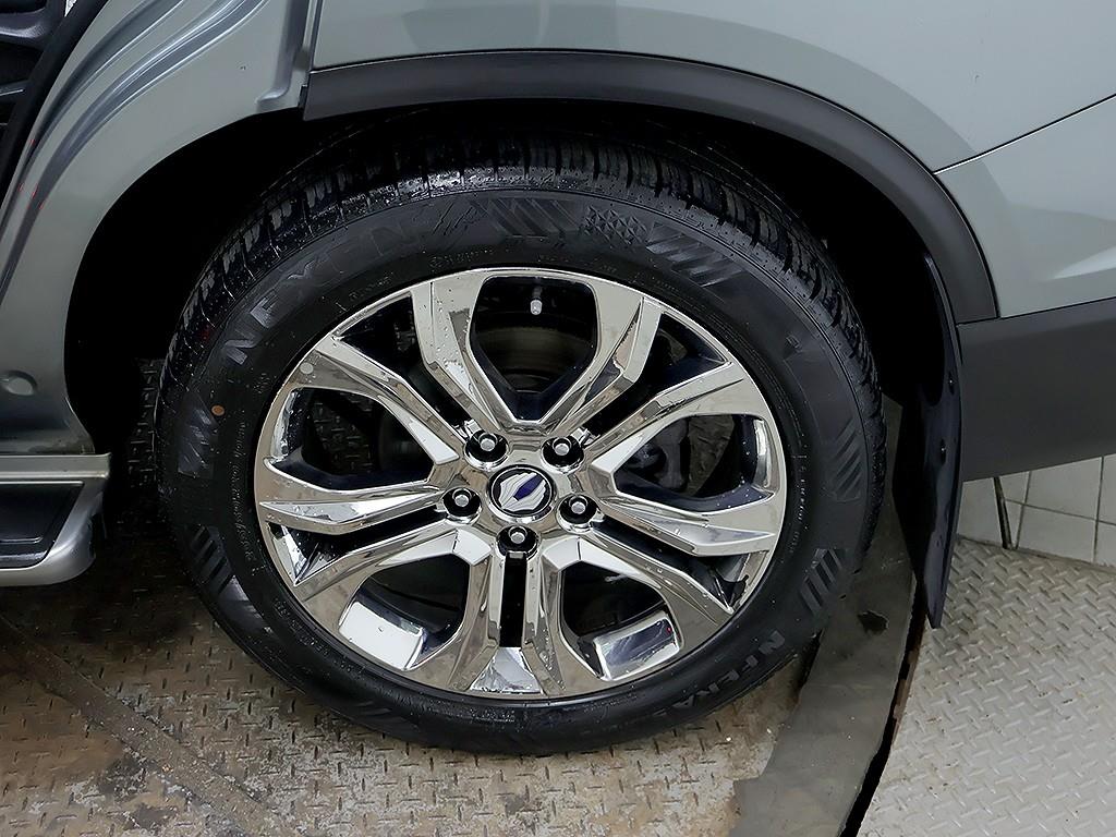 KGM Rexton — photo 08