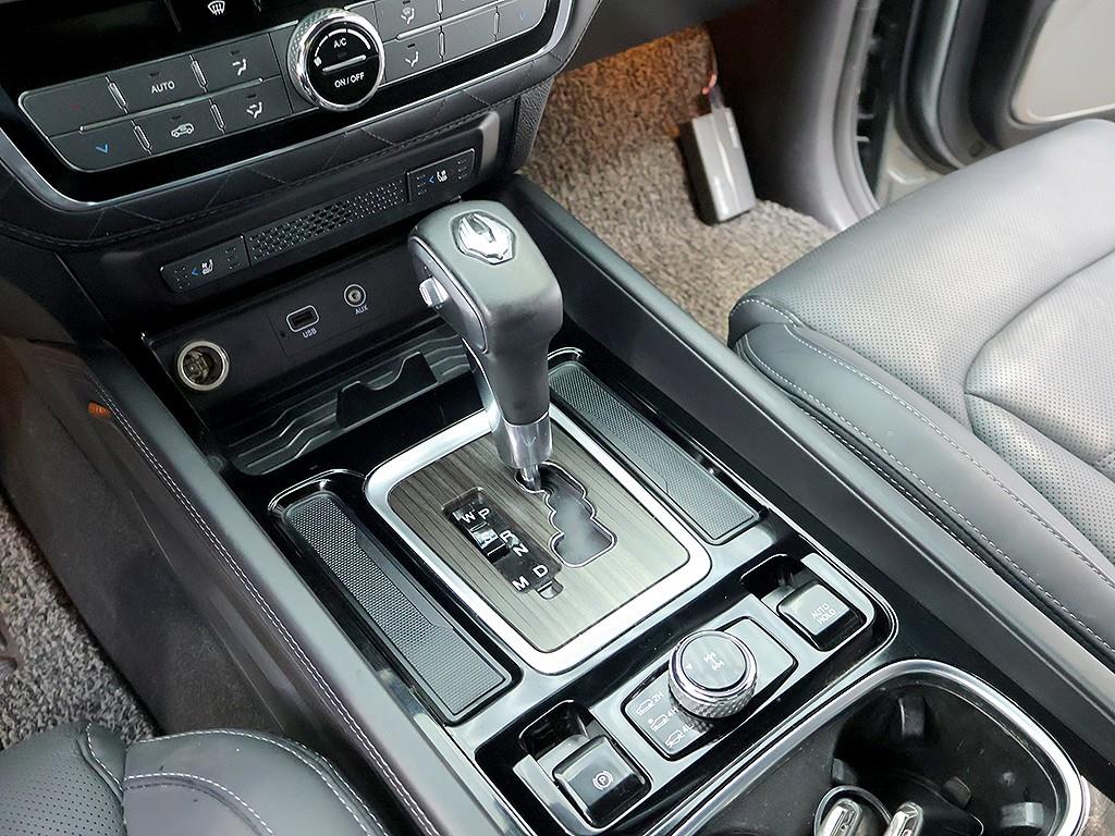 KGM Rexton — photo 10