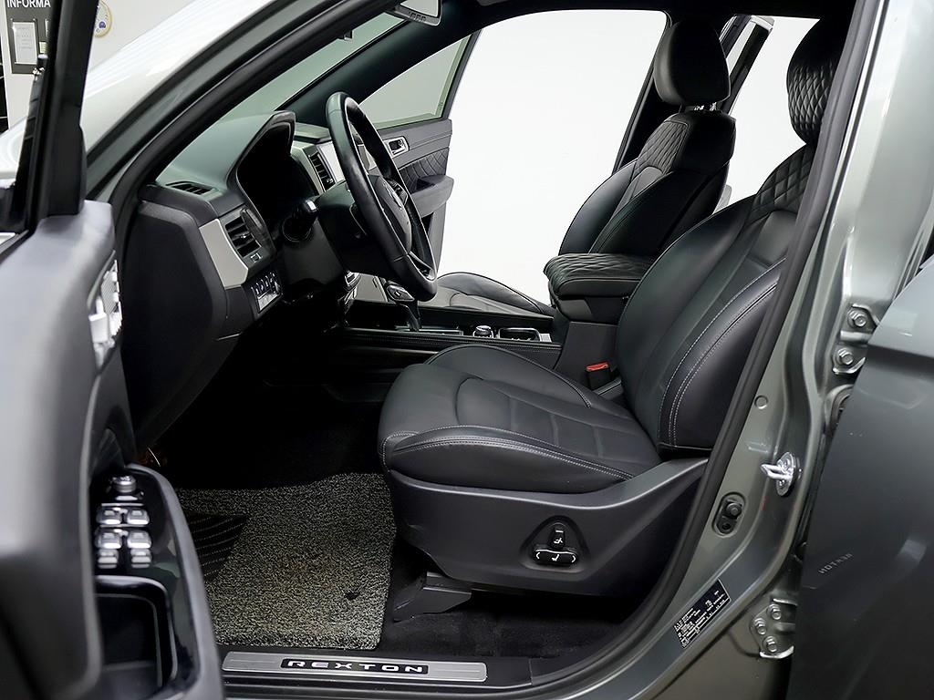 KGM Rexton — photo 11