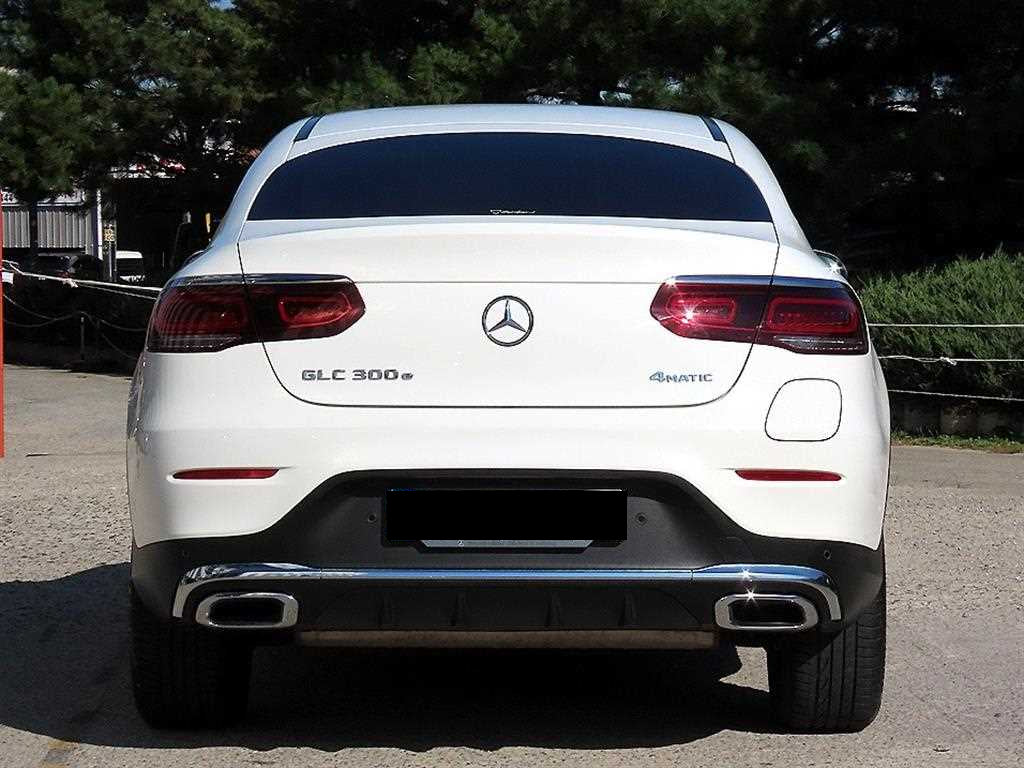 Mercedes-Benz GLC-Class — photo 04