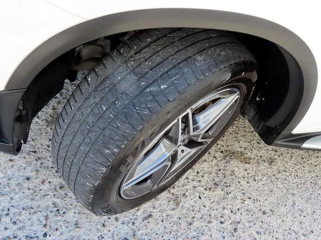 Mercedes-Benz GLC-Class — photo 20