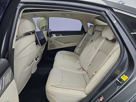 Genesis G80 — photo 12