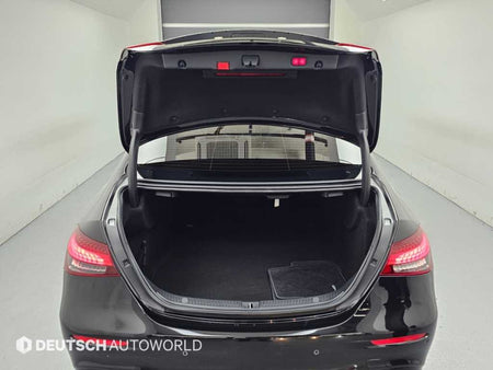 Mercedes-Benz E-Class — photo 19