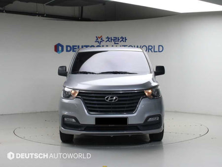 Hyundai Starex — photo 03