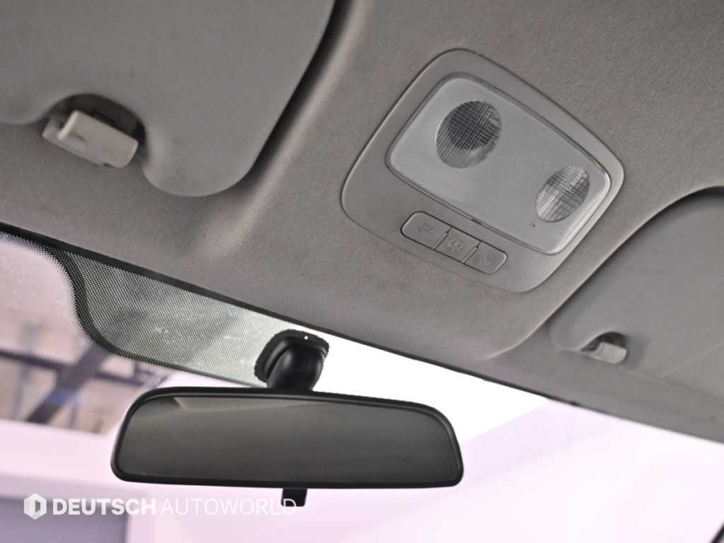 Hyundai Starex — photo 18