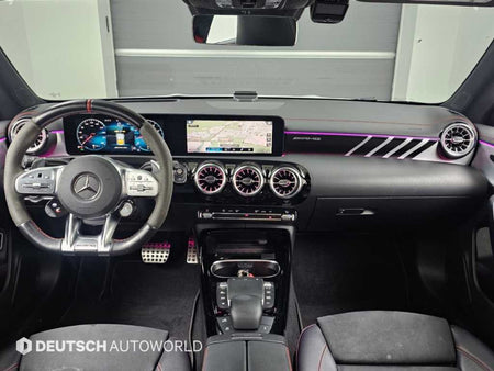 Mercedes-Benz CLA-Class — photo 07