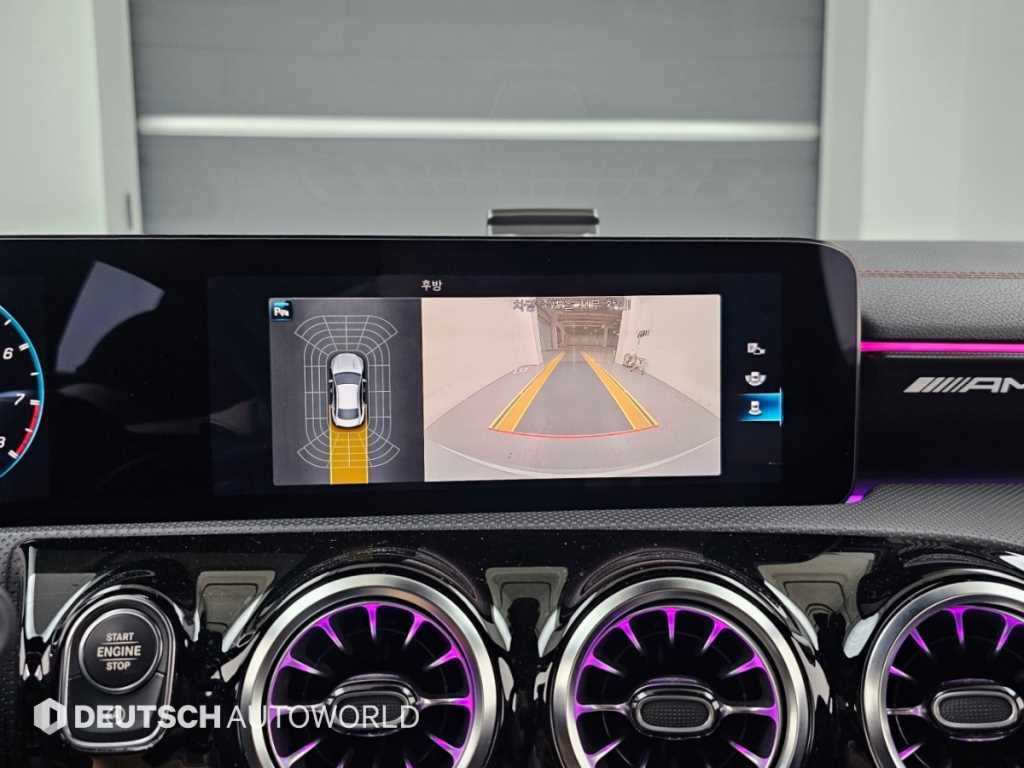 Mercedes-Benz CLA-Class — photo 15