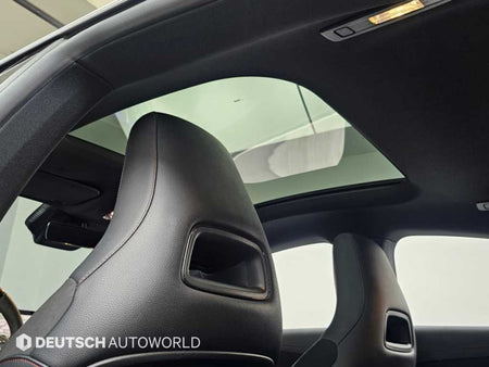 Mercedes-Benz CLA-Class — photo 18