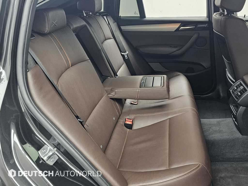BMW X4 — photo 12