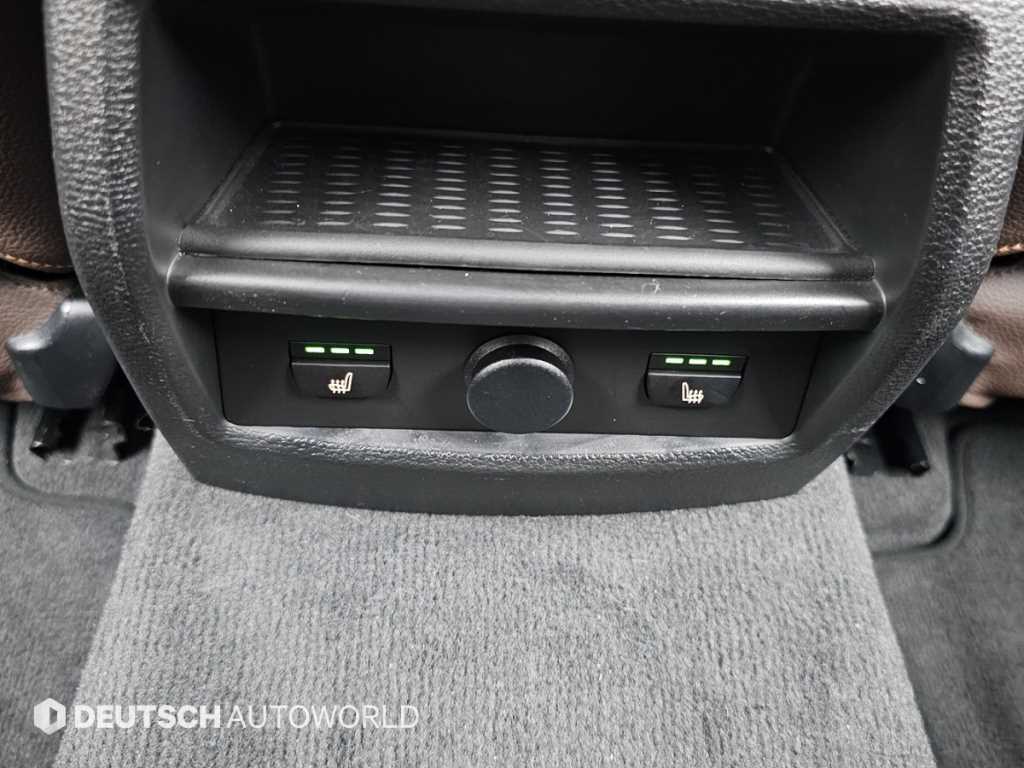 BMW X4 — photo 16
