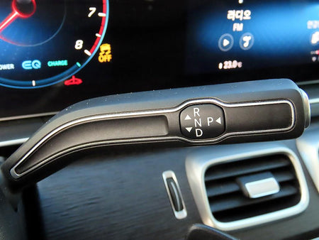 Mercedes-Benz GLE-Class — photo 11