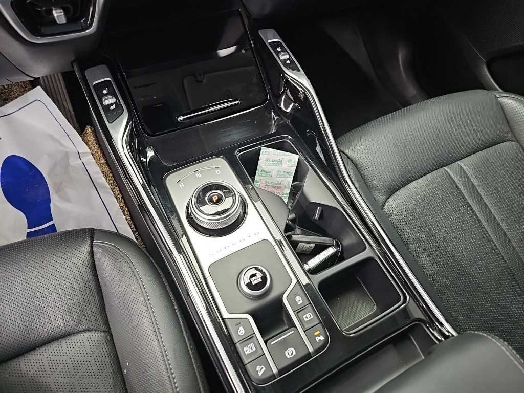 Kia Sorento — photo 08