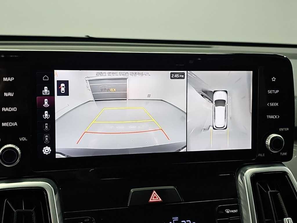 Kia Sorento — photo 16