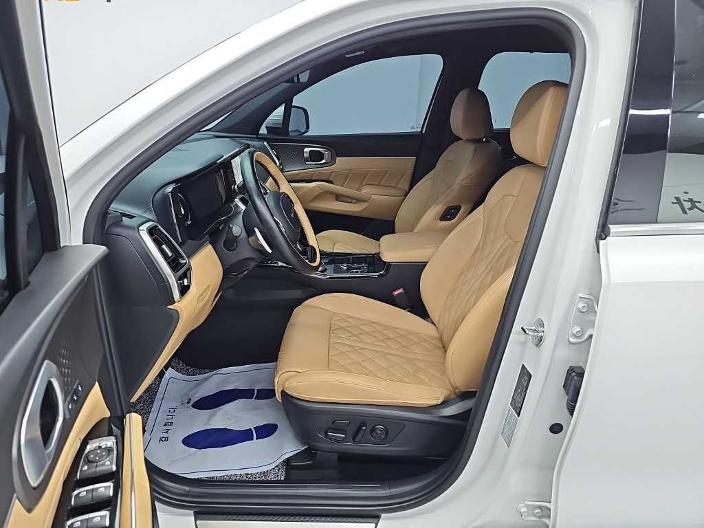 Kia Sorento — photo 11