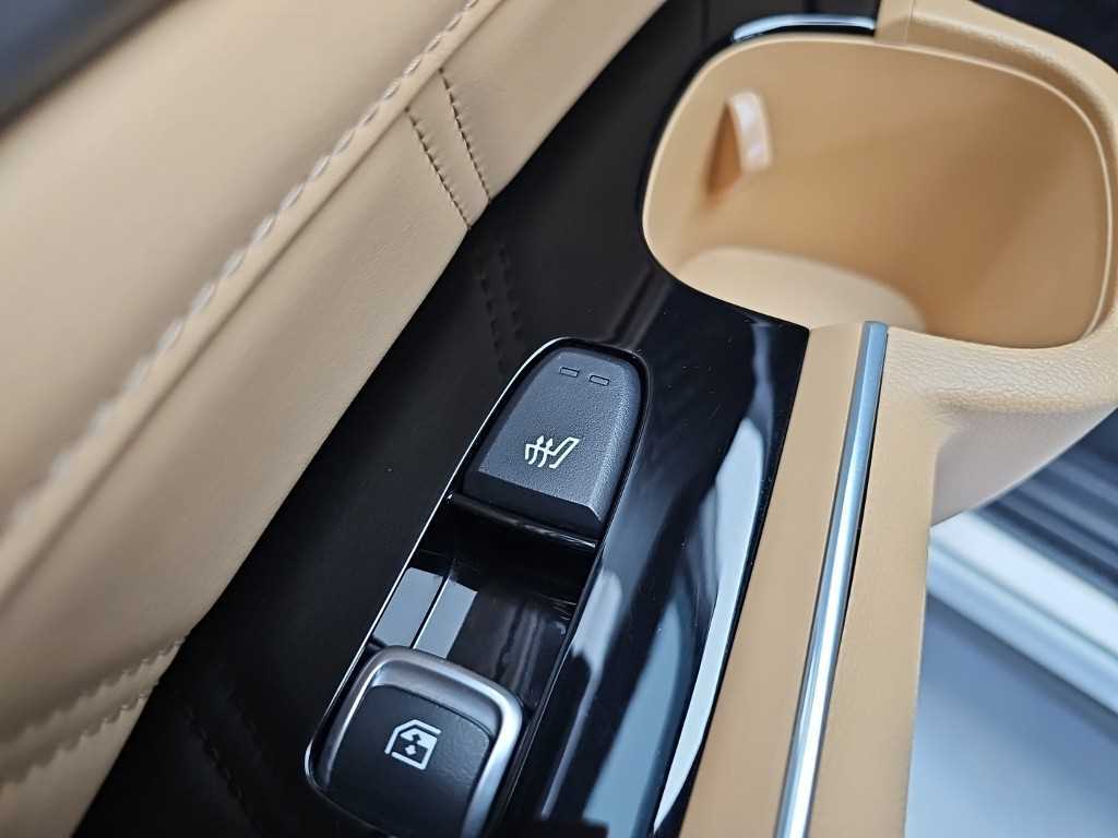 Kia Sorento — photo 13