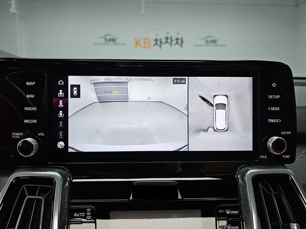 Kia Sorento — photo 17