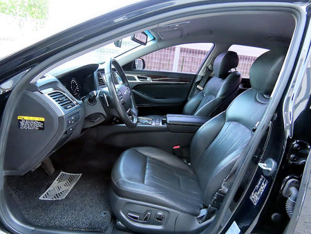 Hyundai Genesis — photo 05
