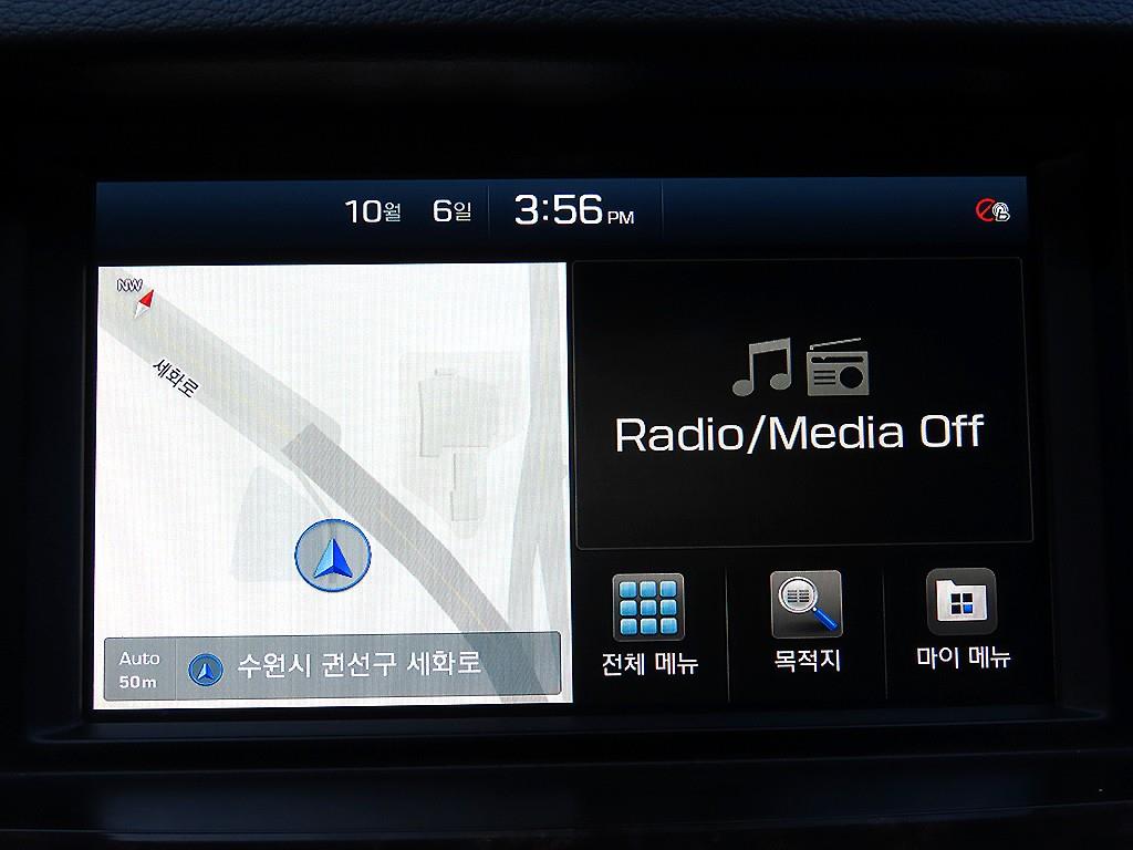 Hyundai Genesis — photo 14