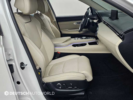 Genesis GV70 — photo 10