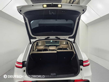 Genesis GV70 — photo 19