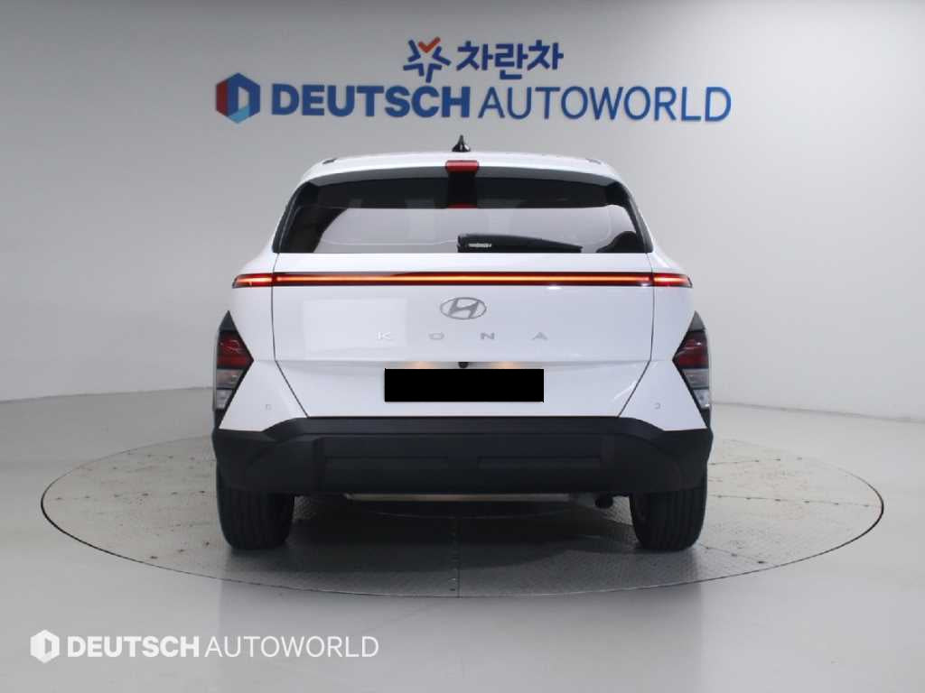 Hyundai Kona — photo 04