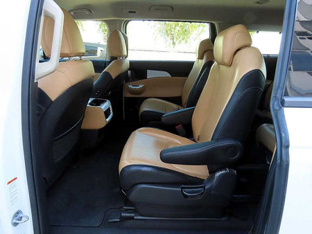 Kia Carnival — photo 07