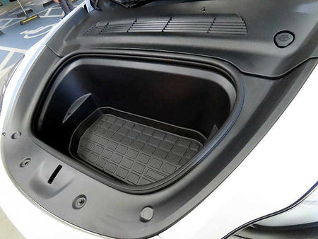 Tesla Model Y — photo 19