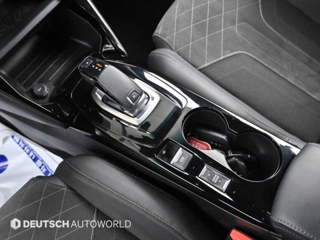Peugeot 2008 — photo 09