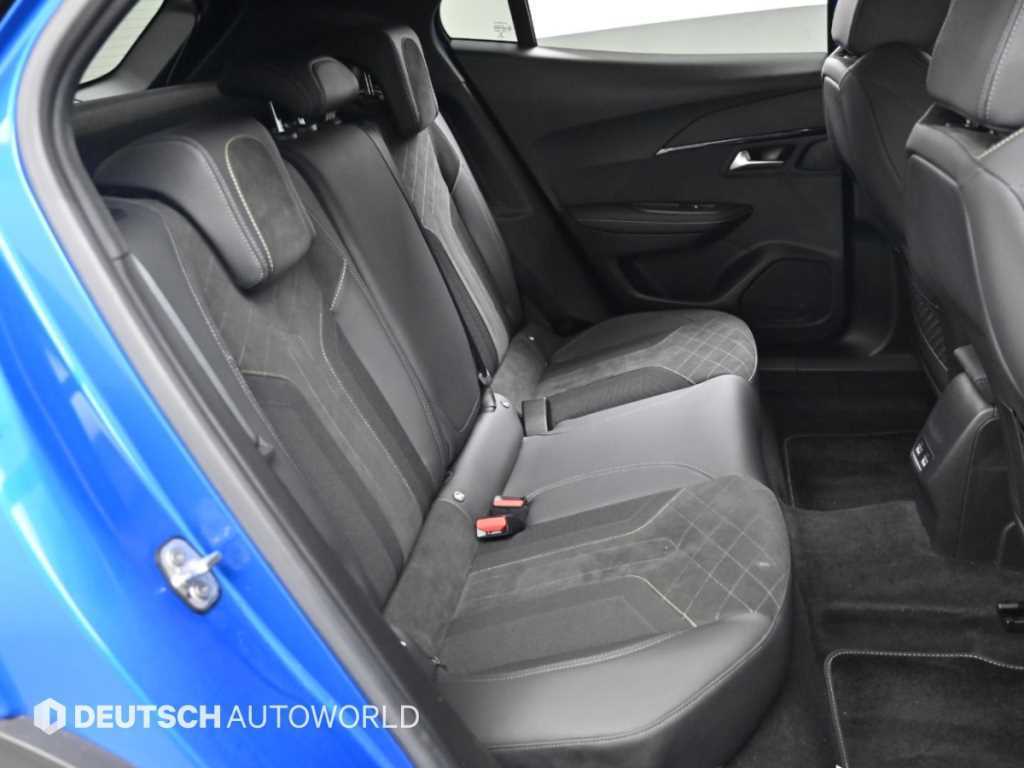 Peugeot 2008 — photo 12