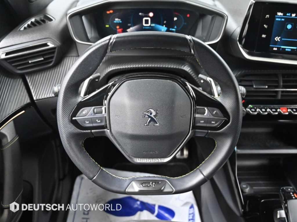 Peugeot 2008 — photo 13