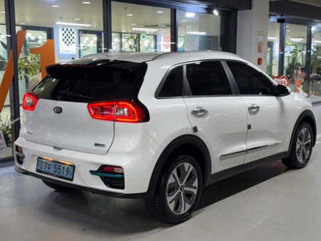 Kia Niro — photo 04