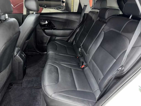 Kia Niro — photo 07