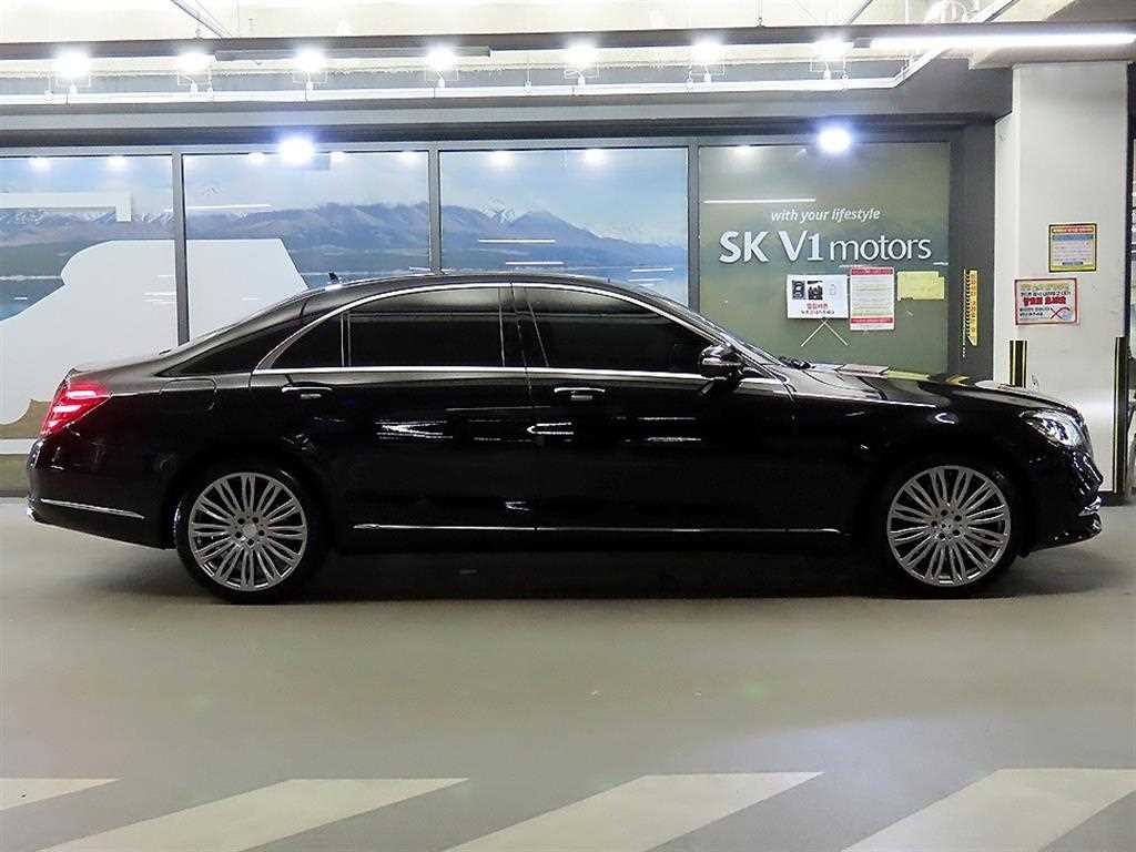 Mercedes-Benz S-Class — photo 03
