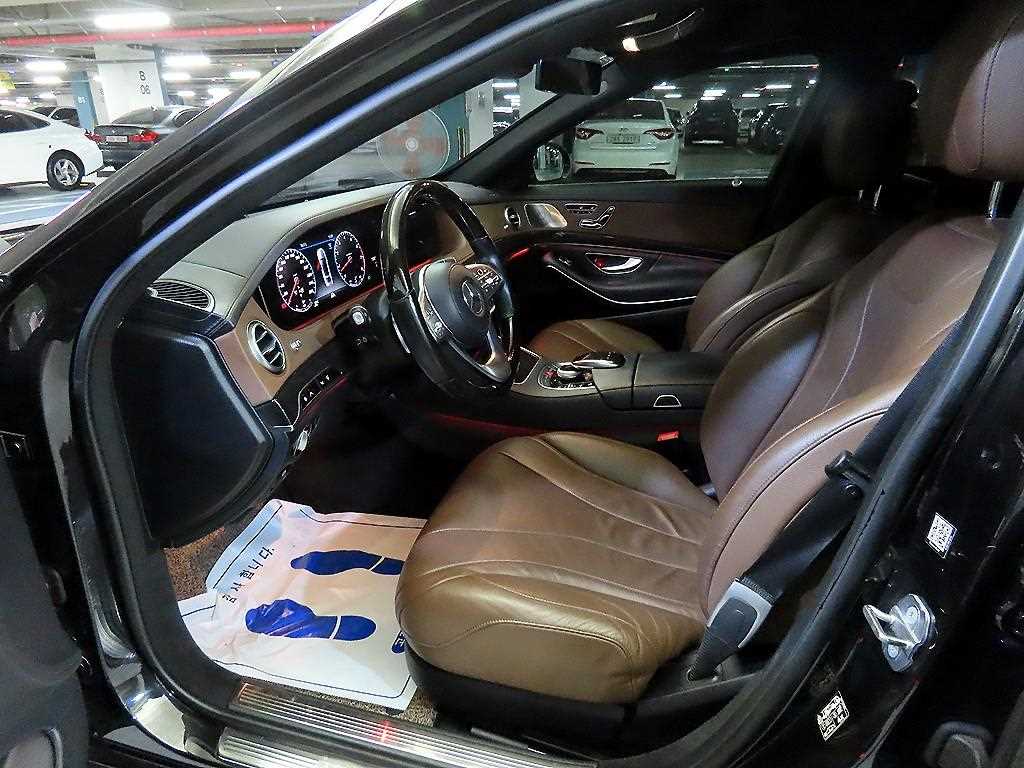 Mercedes-Benz S-Class — photo 06