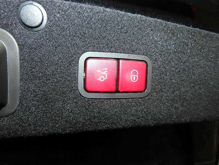Mercedes-Benz S-Class — photo 16