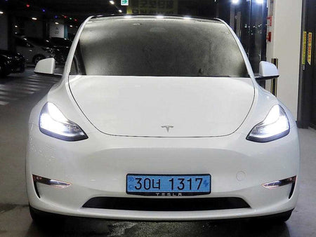 Tesla Model Y — photo 02
