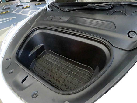 Tesla Model Y — photo 19