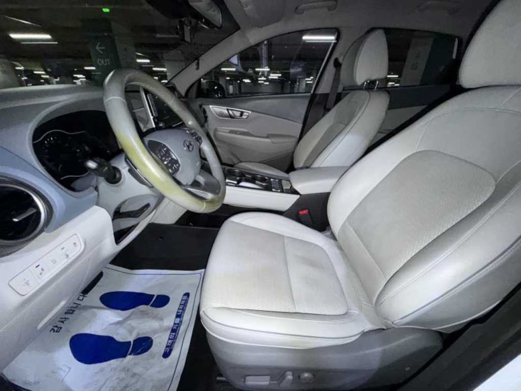 Hyundai Kona — photo 07