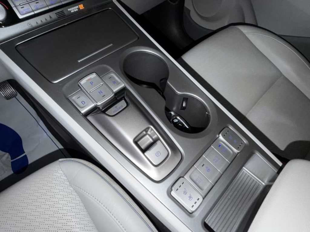 Hyundai Kona — photo 12